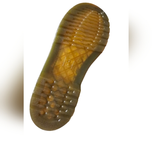 Dr. Martens 1460Y Patent Leather Lace Up Boots - Picture 6 of 7